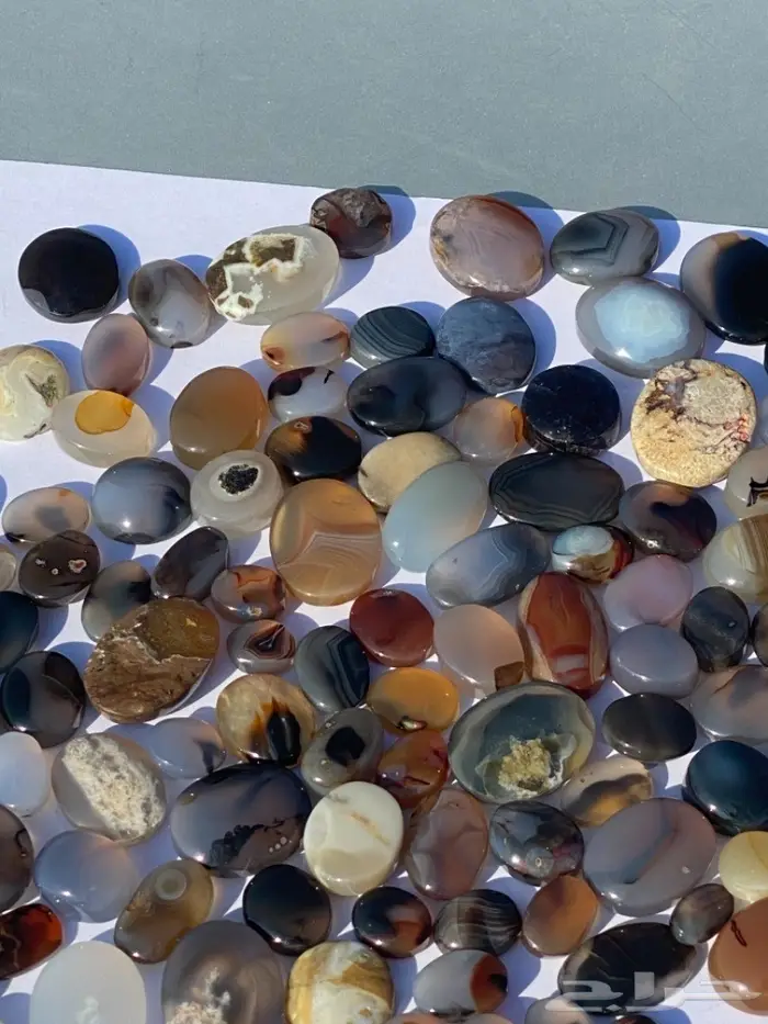 200حجر عقيق يماني طبيعي اغلبها مصورات صغيره 7