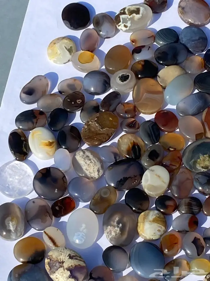 200حجر عقيق يماني طبيعي اغلبها مصورات صغيره 6