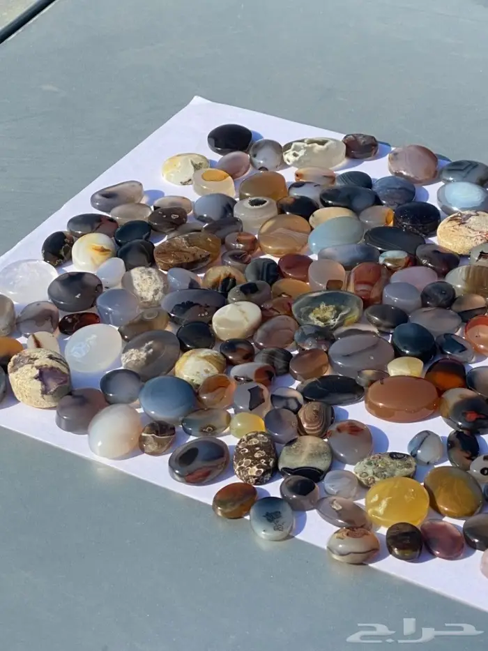 200حجر عقيق يماني طبيعي اغلبها مصورات صغيره 12