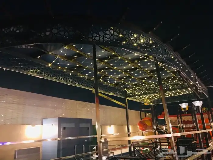 شبكة مضيئة وستارة وحبل LED 13