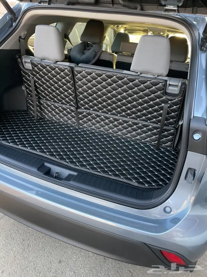 ارضيات جلد فاخرة تويوتا هايلايندر  5