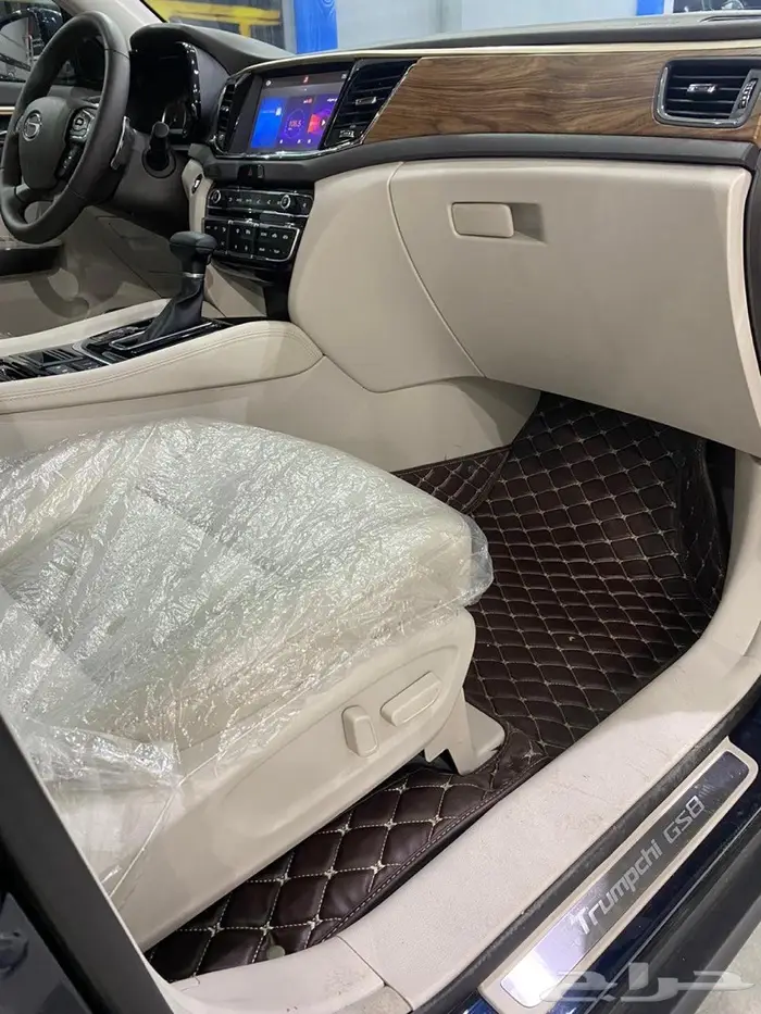 ارضيات جلد فاخرة تويوتا هايلايندر  48