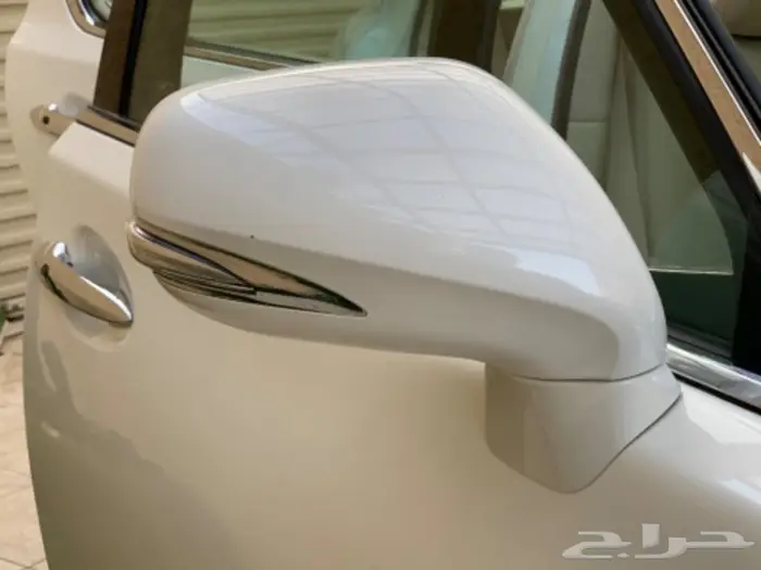 لكزس مخزن LS 460 عداد 86 5