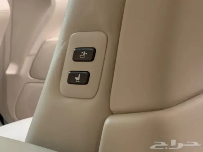 لكزس مخزن LS 460 عداد 86 14