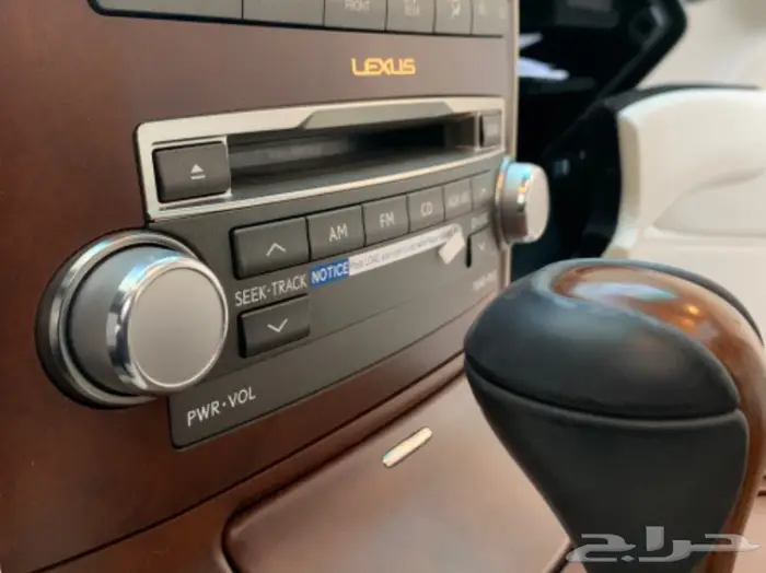 لكزس مخزن LS 460 عداد 86 35