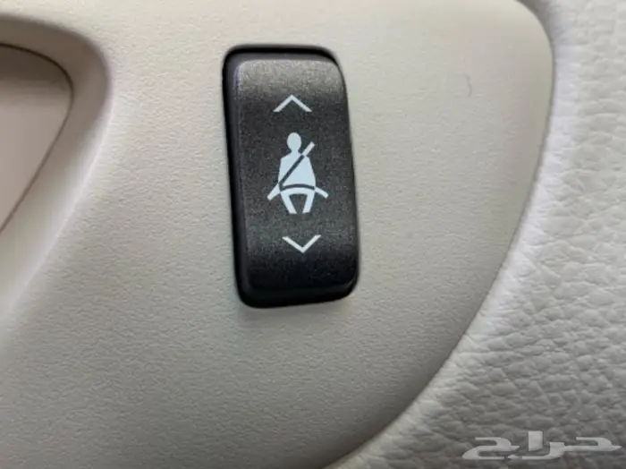 لكزس مخزن LS 460 عداد 86 40