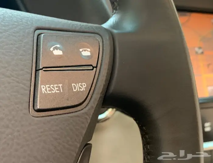 لكزس مخزن LS 460 عداد 86 17