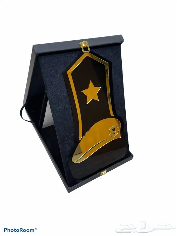 دروع هدية بشت وسيف عود ساعة سيوف عطر زوج 23