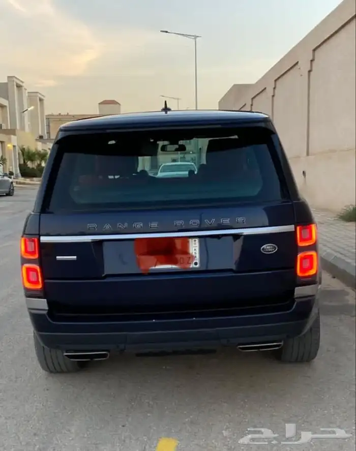شبك واصطبات خلفية ومخارج فيس لفت رنج روفر 13