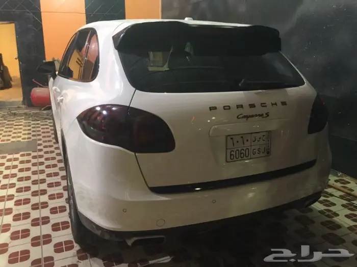 رش كليبرات البورش كايين مع اللوقو 13