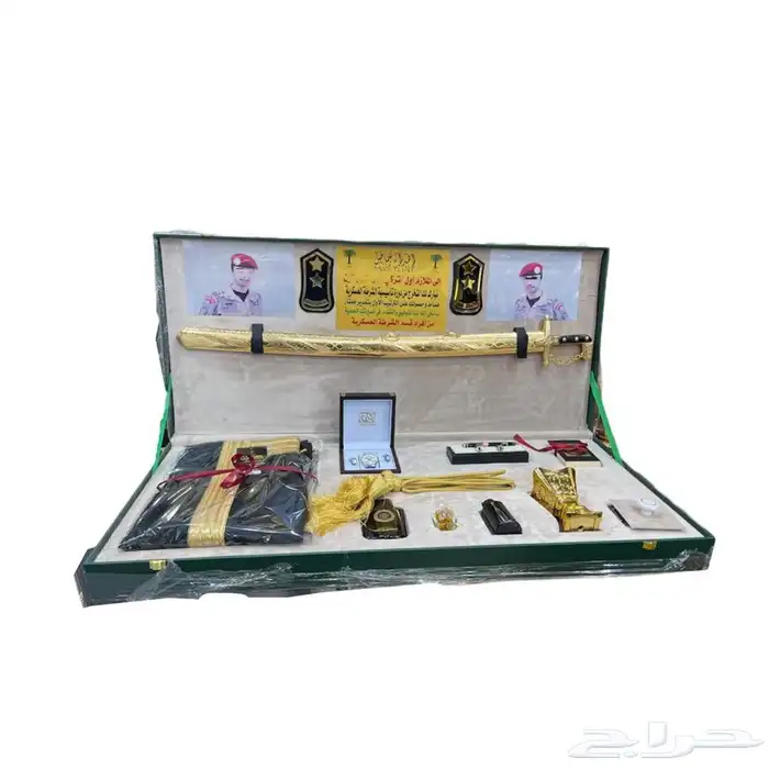 دوع سيوف دمشقية بشوت حساوي أفخم الهدية عود بشت سيف هدية 27