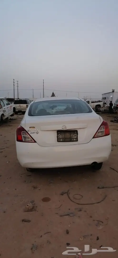 نيسان صني 2014 قطع غيار تشليح  3