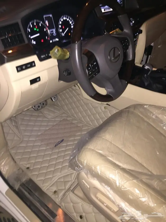 ارضيات جلد فاخره للسيارات 25