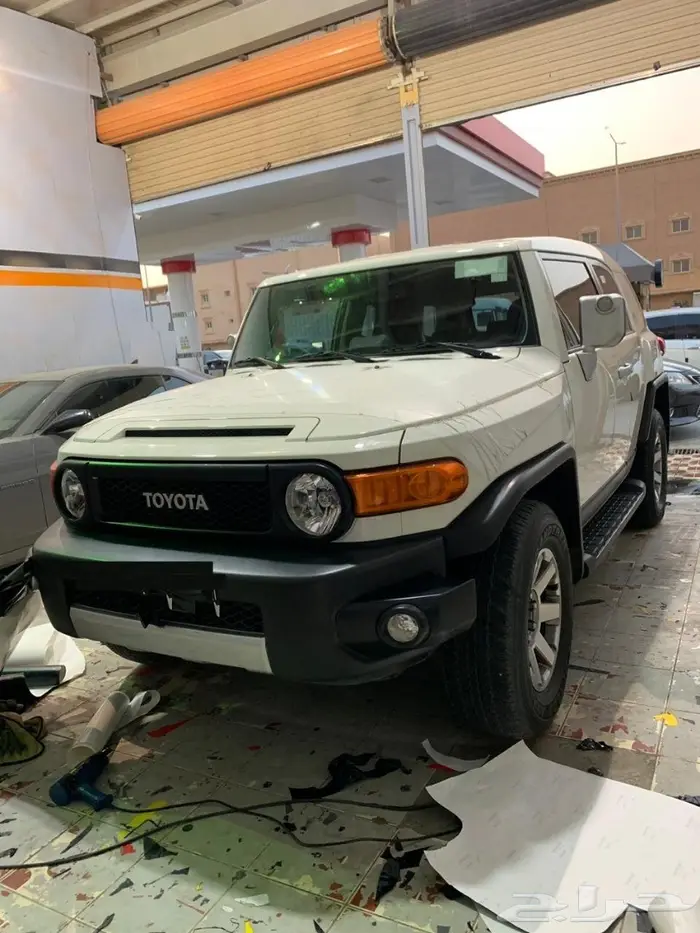 تجليد فضيات الصدام وشبك التويوتا FJ 10
