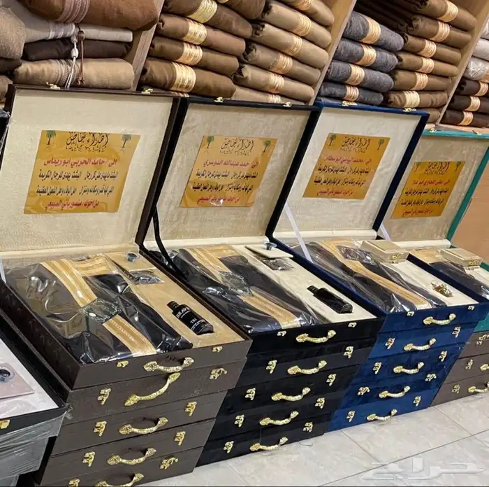 هدية بشت وسيف وعود سيوف بشوت  تقاعد ترقية زواج عطر 29