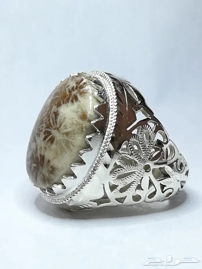خاتم مرجان احفوري طبيعي راقي وجميل المنظر 2