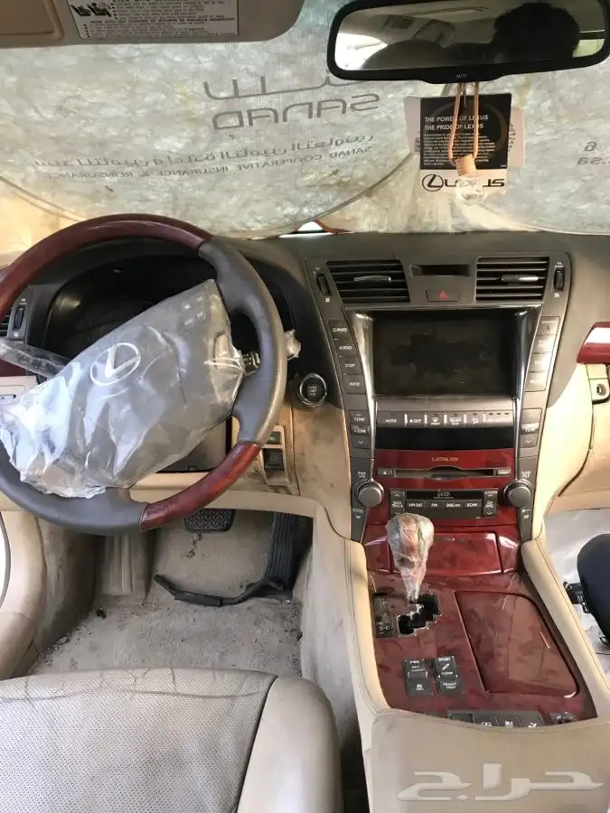 قطع غيار تشليح لكزس LS 460 موديل 2007 10