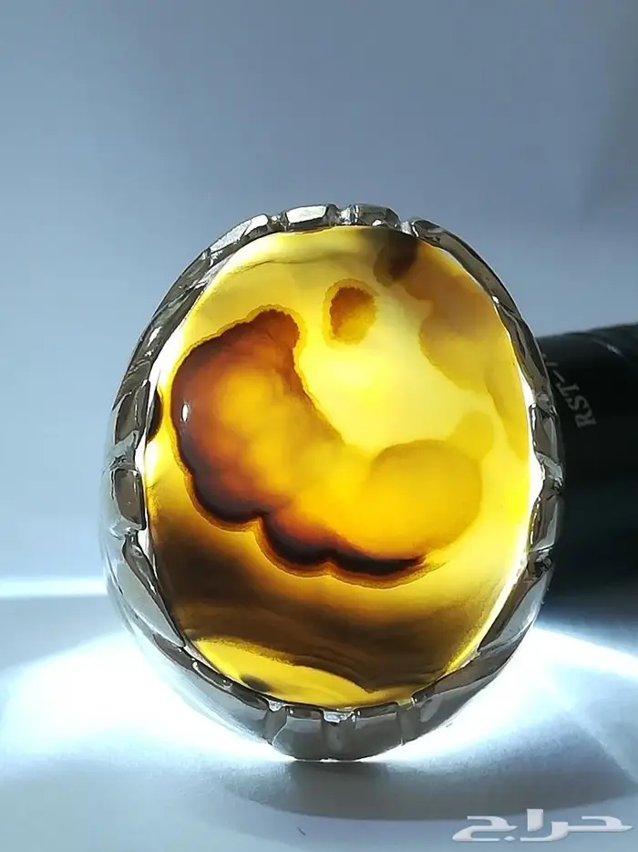 خاتم عقيق يماني طبيعي شفاف ومصور 7