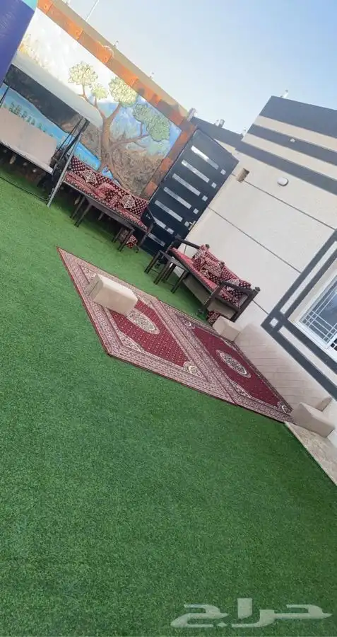استراحه قسمين مسبحين للايجار 0