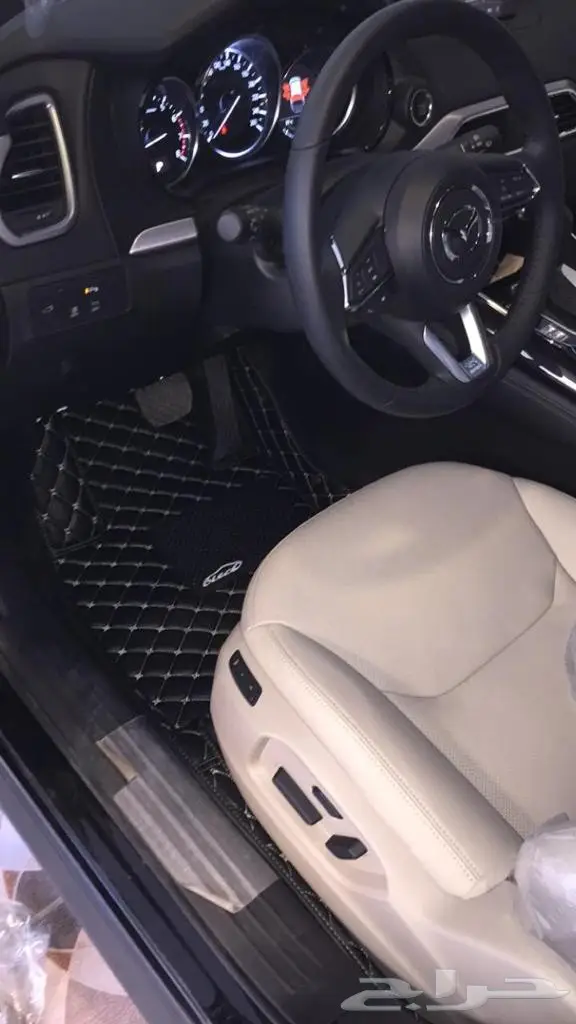 ارضيات جلد فاخره للسيارات 0