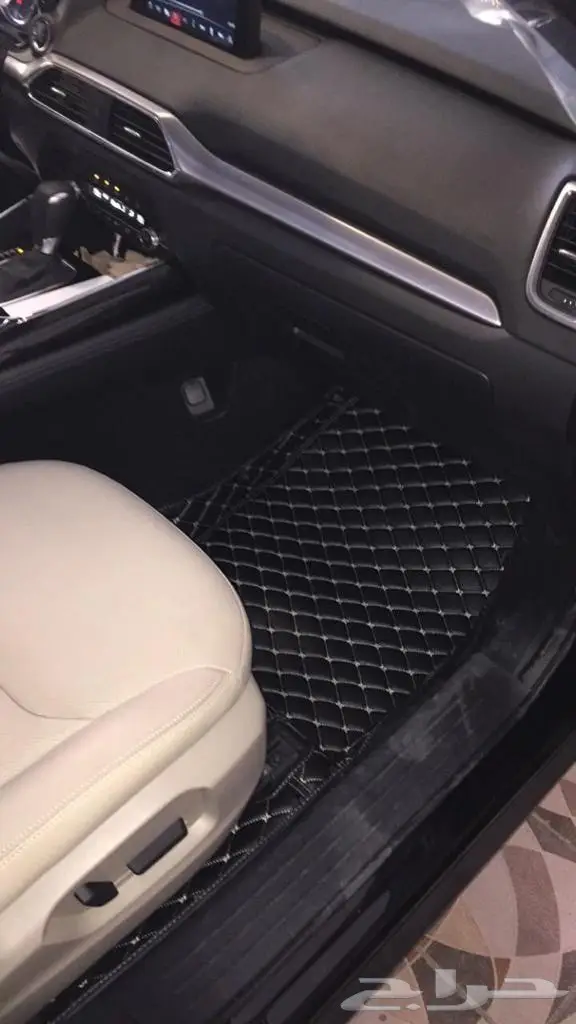 ارضيات جلد فاخره للسيارات 1