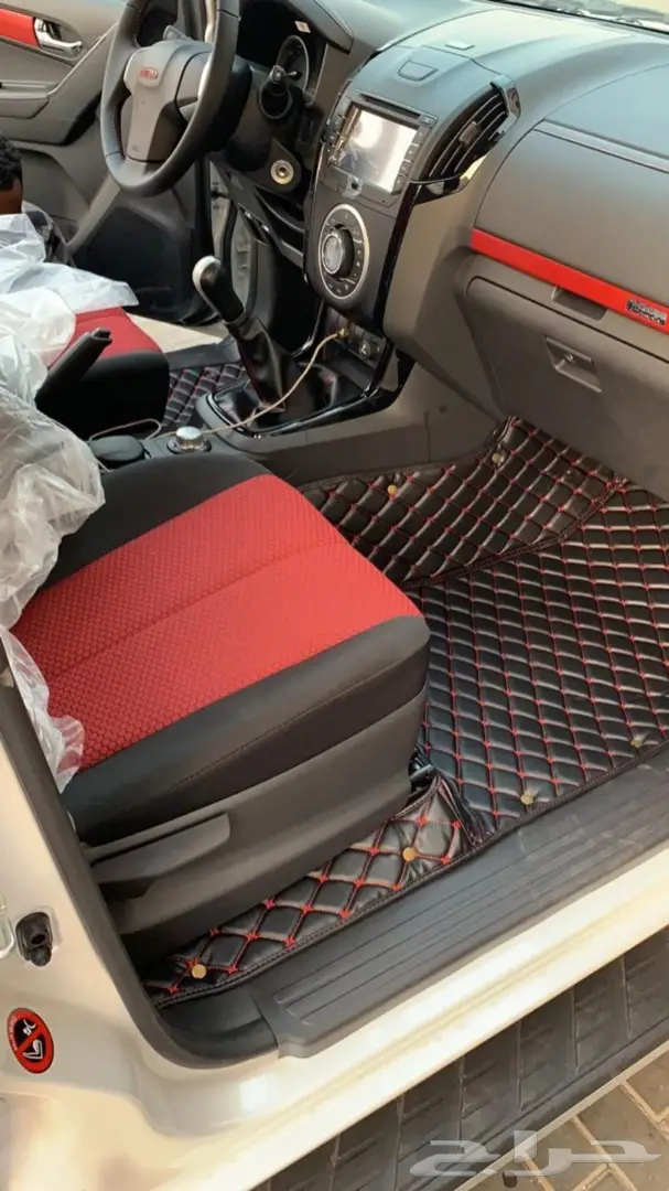 ارضيات جلد فاخره للسيارات 11