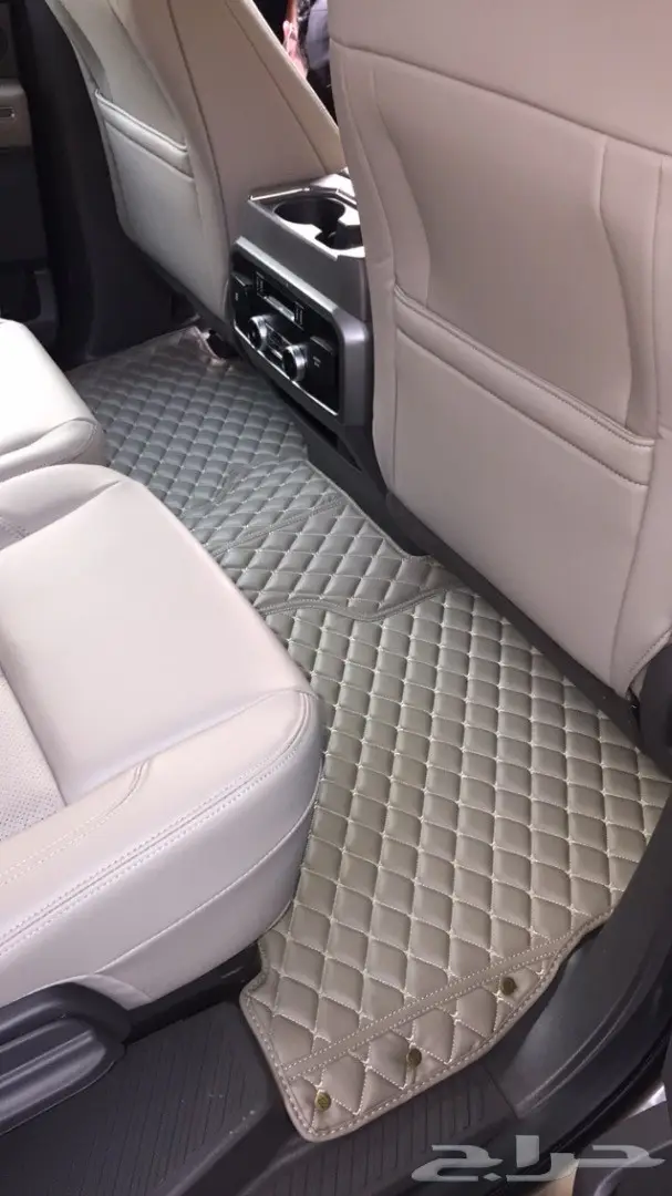 ارضيات جلد فاخره للسيارات 24