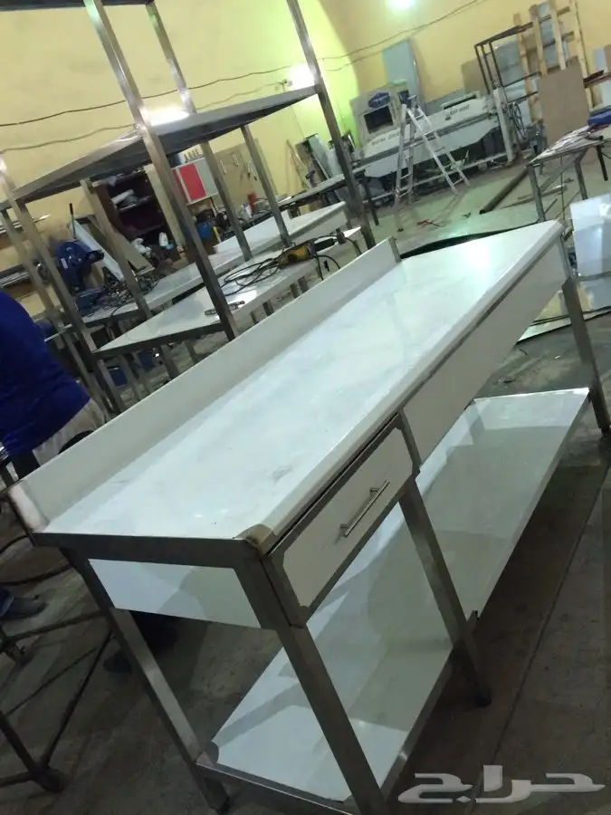 الرياض - طاولات ستالس ستيل 5