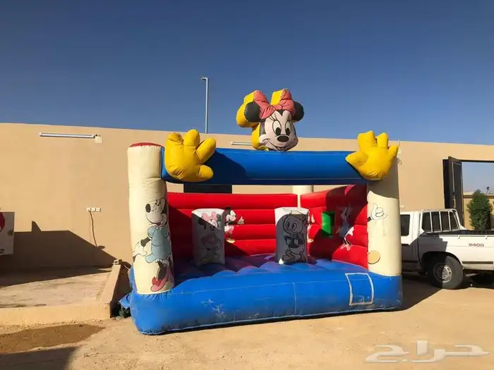 نطيطات وزحاليق وملاعب صابونيه وزحاليق مائية وملت داون 14