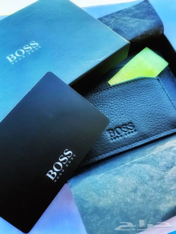 محفظة ماركة BOSS أصلية قابل للتفاوض 0