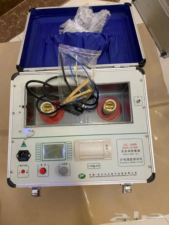 فاحص اجهزة FLUKE وفايبر والسرعة Multimeter والعزل tester 7