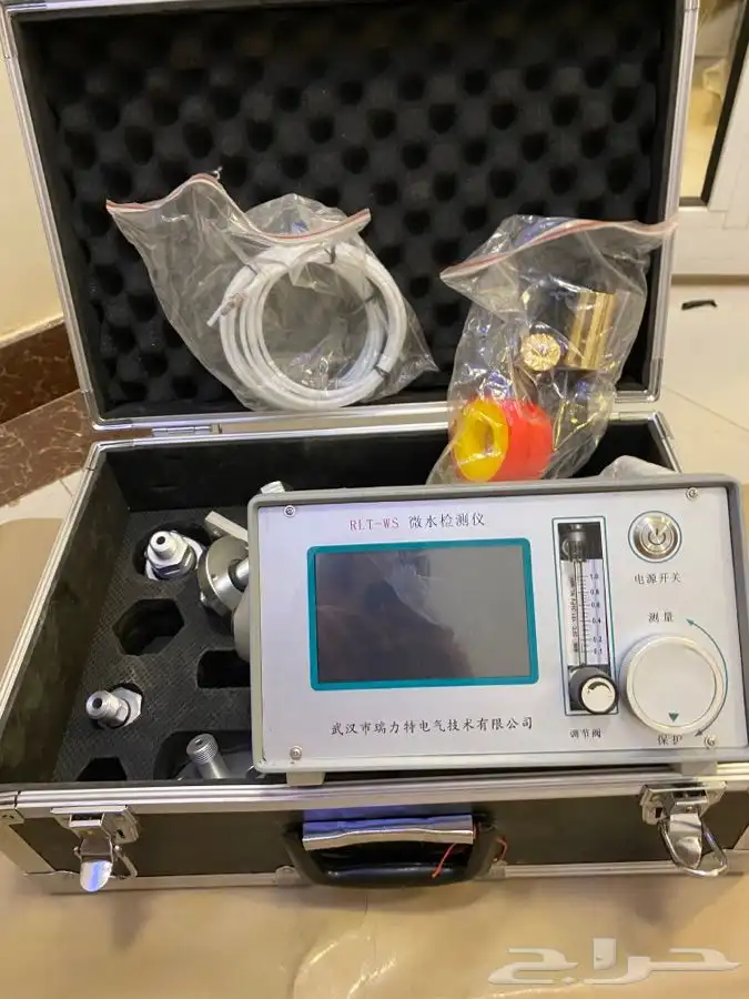 فاحص اجهزة FLUKE وفايبر والسرعة Multimeter والعزل tester 11