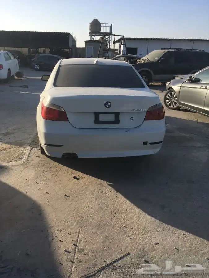 تشليح قطع غيار بي ام دبليو 523 2