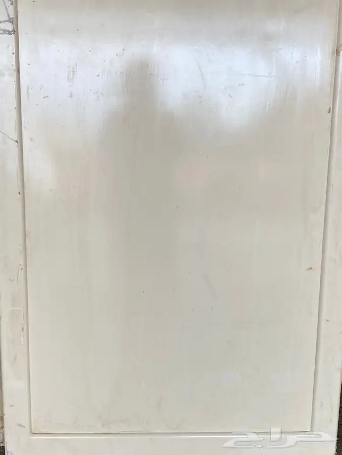 ثلاثه أبواب لقفل فتحه المصعد 0