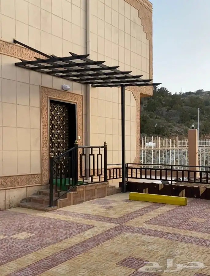 فلل وشقق مطلة للايجار أبها - السودة 0
