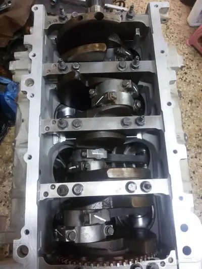 للبيع نص مكينة 6.0L استاندر 3