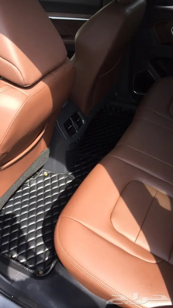 ارضيات جلد فاخره للسيارات 1