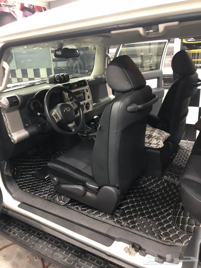 دعاسات جلد فاخرة توسان 22 52