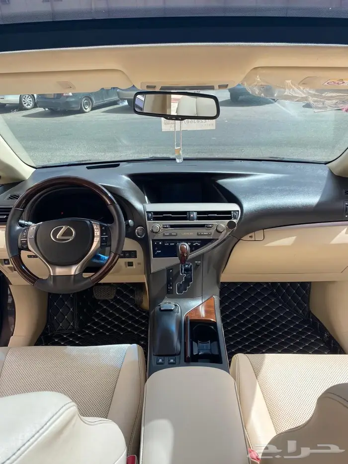 دعاسات جلد فاخرة توسان 22 54