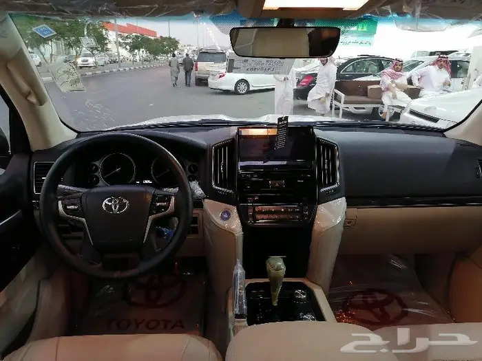 تويوتا لاندكروزر 2020 6 سلندر تورنق مباع 2