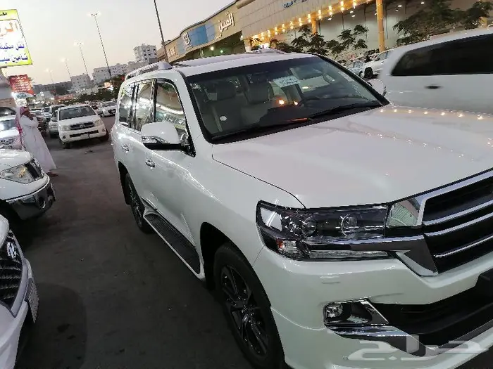 تويوتا لاندكروزر 2020 6 سلندر تورنق مباع 4