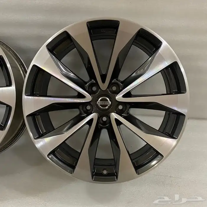 جنوط نيسان ماكسيما 2016 مقاس 19 اصلية وكالة 2