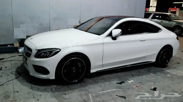 تجليد بلاك اديشن لشبك وازياق المرسيدس C class 8