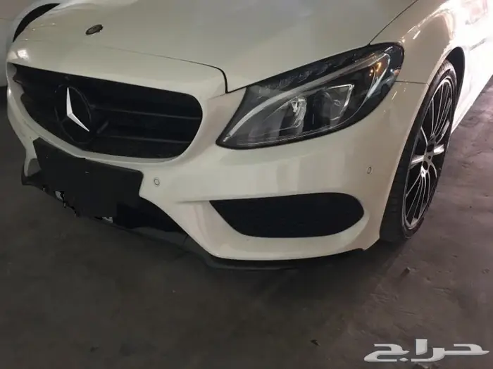 تجليد بلاك اديشن لشبك وازياق المرسيدس C class 3