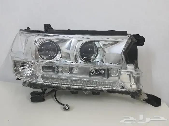 شمعه يمين لاندكروزر موديل 2016-2021 اصليه وكا 0