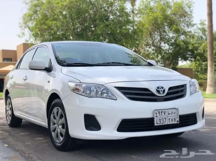 تويوتا كورولا 2013 مخزن Corolla (( تم البيع )) 22
