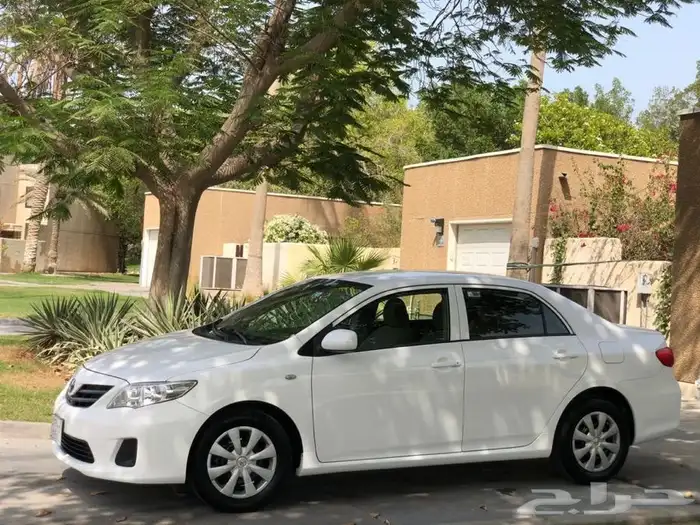 تويوتا كورولا 2013 مخزن Corolla (( تم البيع )) 4