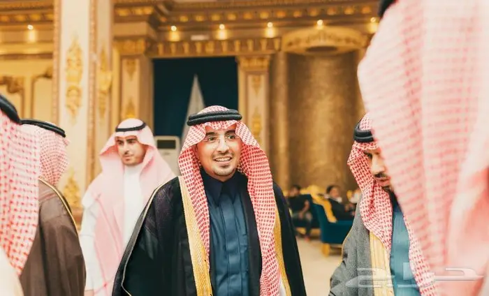 مصور تجاري محترف 2