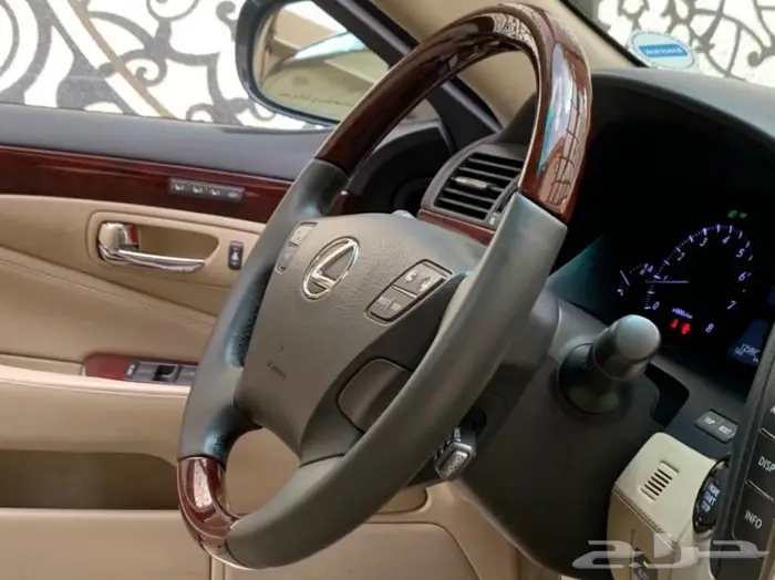 لكزس مخزن 2007 13