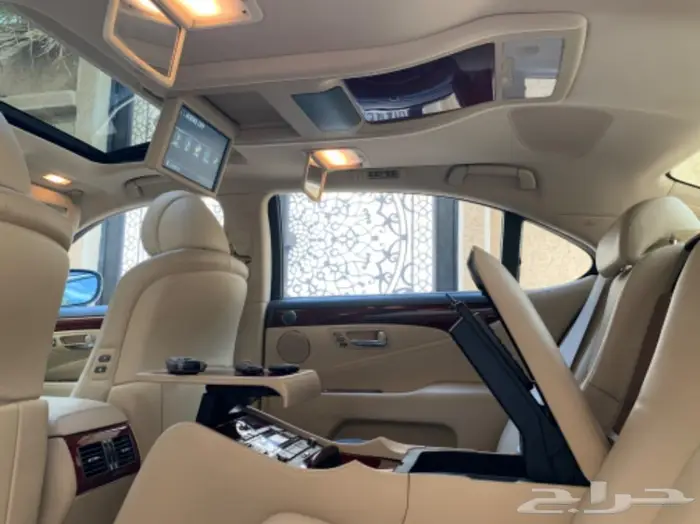 لكزس مخزن 2007 16